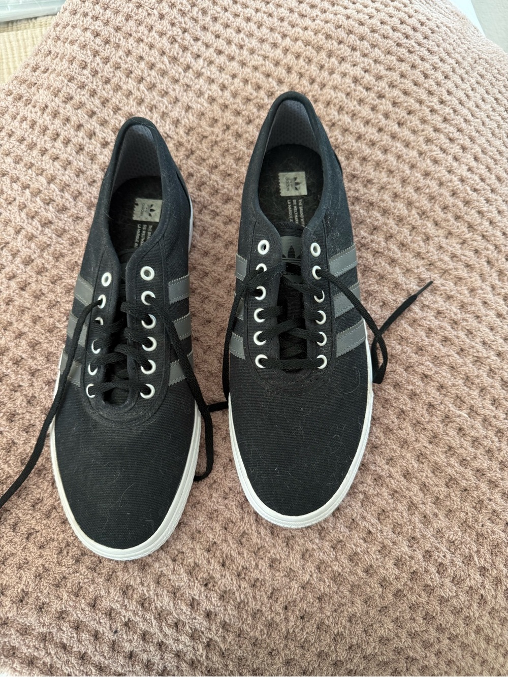 Adidas Men's Black Canvas Lace-Up Sneakers - Casual Everyday Style